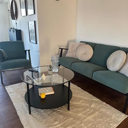 Monteurzimmer In 5 Personen Mit 4 Schlafzimmer דירה