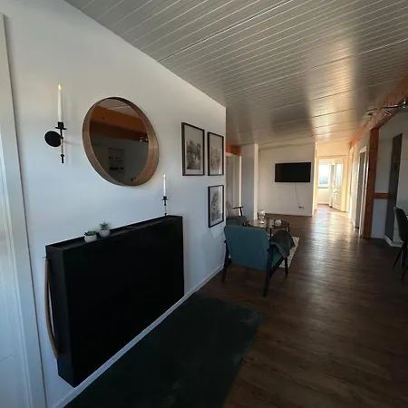 Monteurzimmer In 7 Personen Apartment *