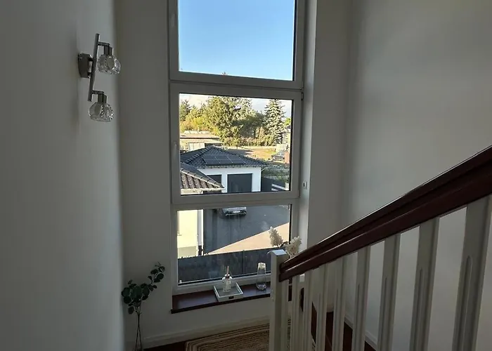 Monteurzimmer In 6 Personen Mit 4 Schlafzimmer Plaidt